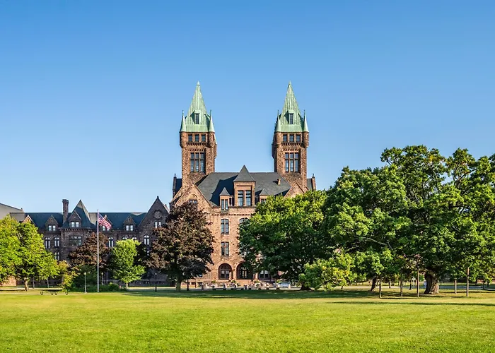 Boutique hotel only: The Richardson Hotel